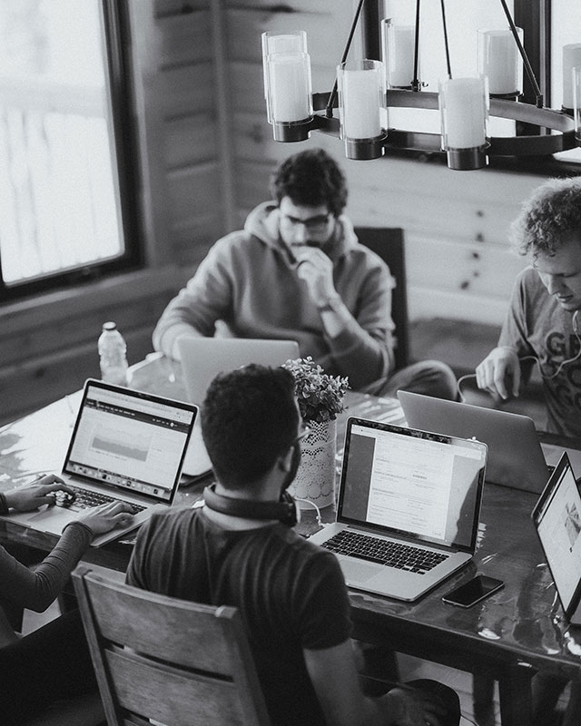 The run-e team at work in the Dortmund office